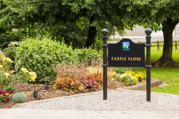 Castle Close Sign