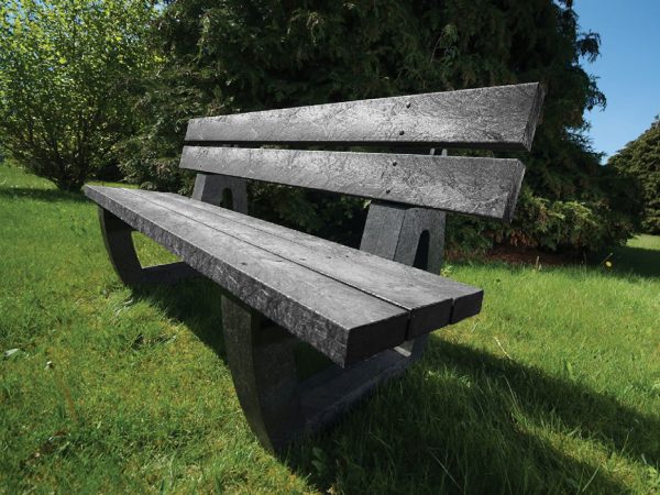 Moulded Plastic Seat & Bench - Image 2