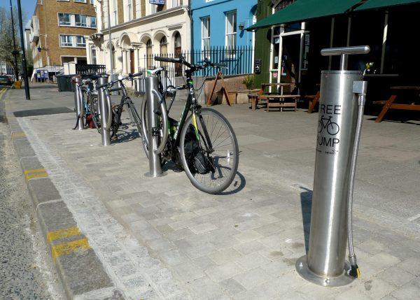 Public Bike Pump - Image 6