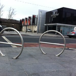 Theta Cycle Stand