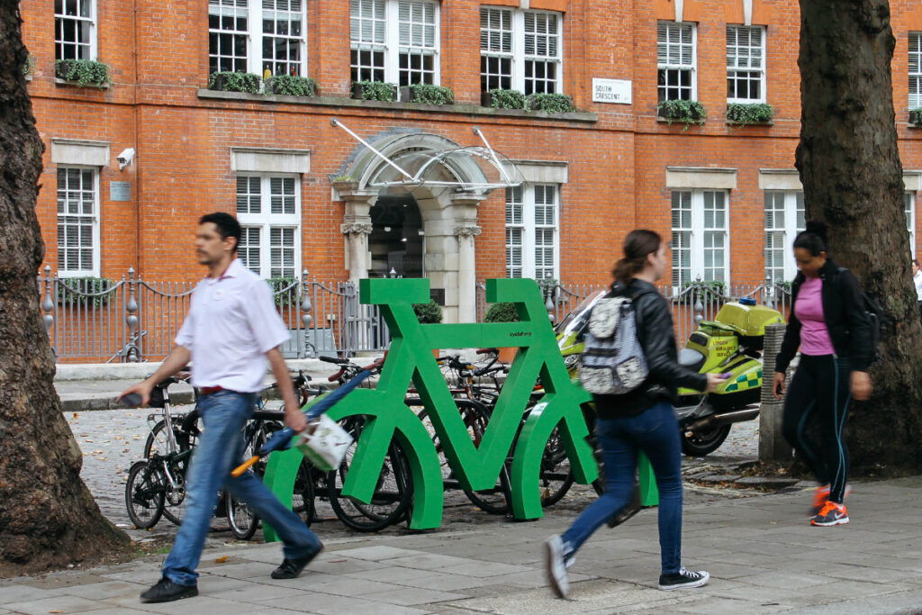 5 Big Street Furniture Trends for 2024
